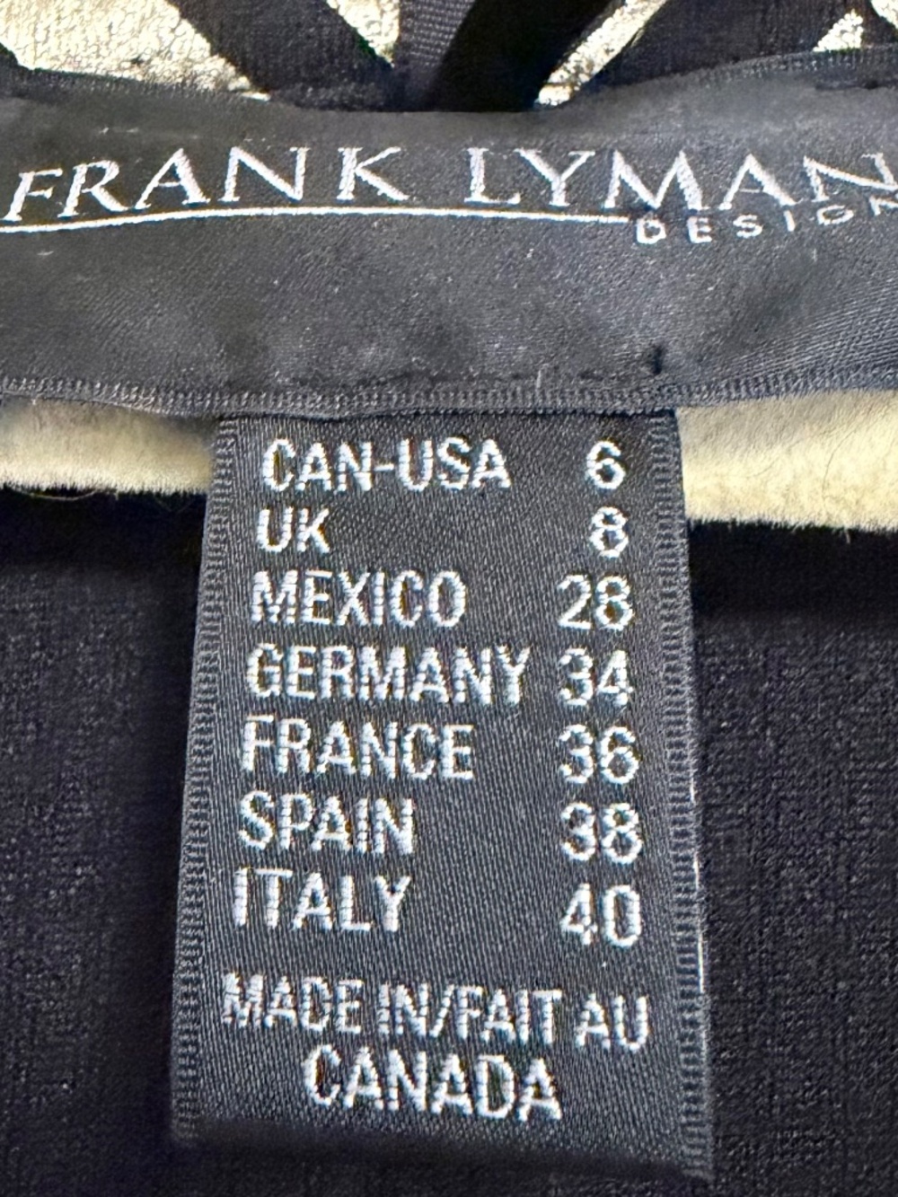 Frank Lyman Black Gold Metallic Chevron Jacket Size 6 - Picture 3 of 9
